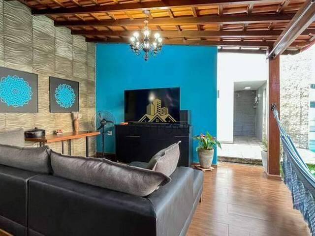 Casa para Venda em Belo Horizonte - 2