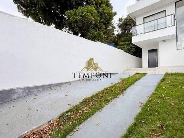 Casa para Venda em Belo Horizonte - 4