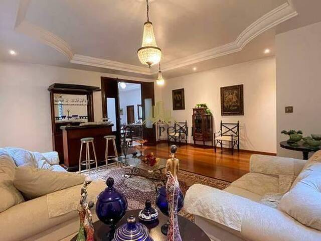 Casa para Venda em Belo Horizonte - 2