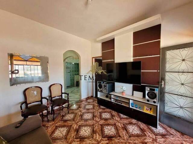 Casa para Venda em Belo Horizonte - 2