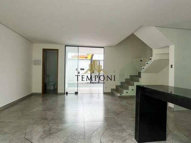 Casa para Venda em Belo Horizonte - 2