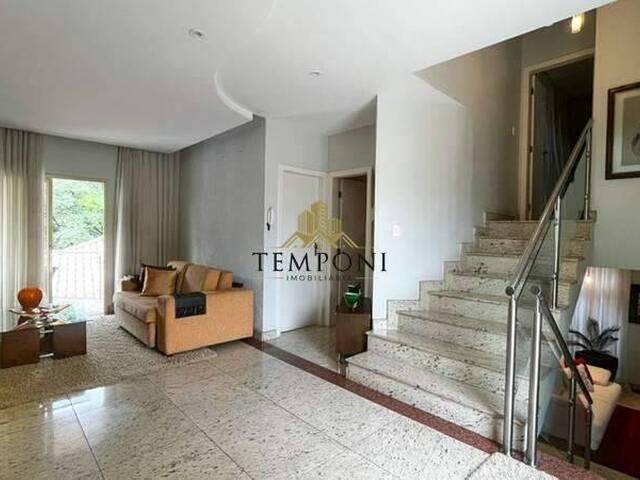 Casa para Venda em Belo Horizonte - 2