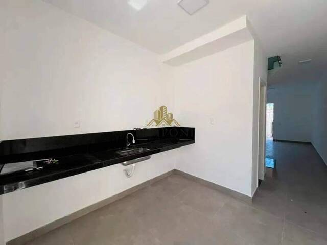 Casa para Venda em Belo Horizonte - 4