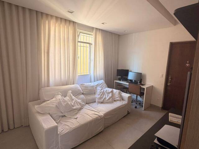 #970 - Apartamento para Venda em Belo Horizonte - MG - 2