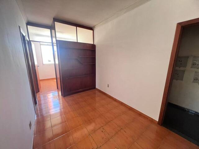#976 - Apartamento para Venda em Belo Horizonte - MG