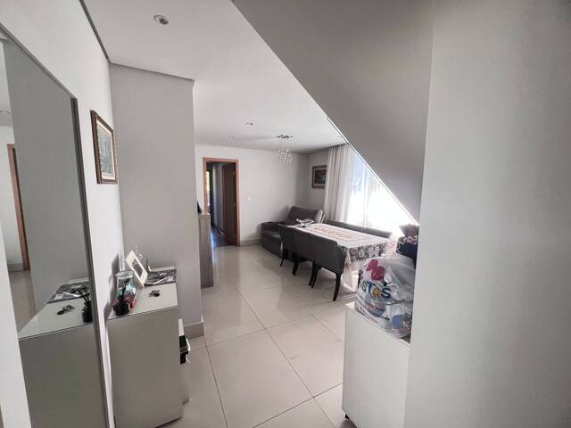 #977 - Apartamento para Venda em Belo Horizonte - MG - 2