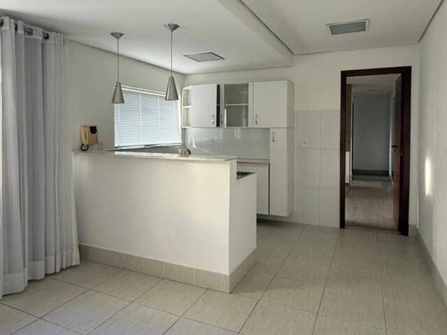 Casa para Venda em Belo Horizonte - 2