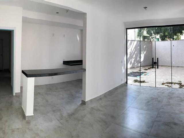 #989 - Apartamento para Venda em Belo Horizonte - MG - 1
