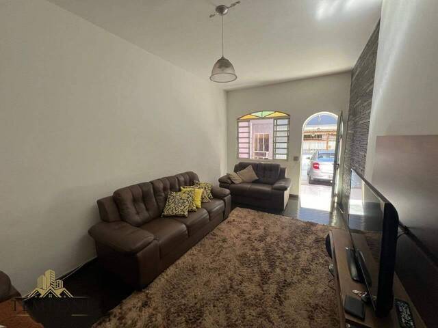 #2064 - Casa para Venda em Belo Horizonte - MG - 1
