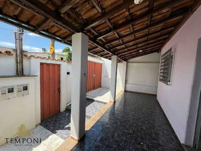 #2015 - Casa para Venda em Belo Horizonte - MG - 2