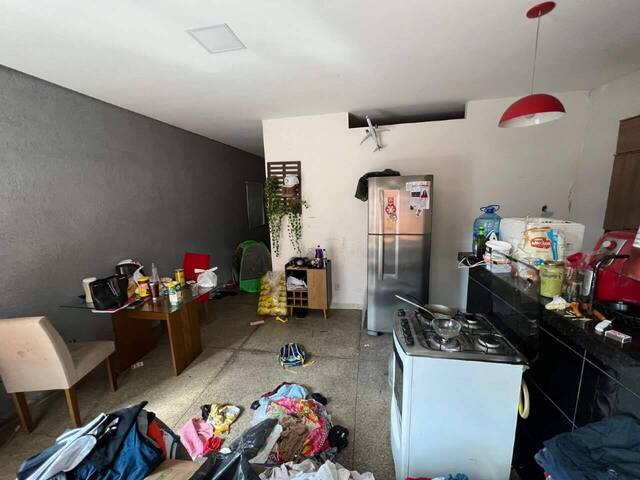 #2011 - Casa para Venda em Belo Horizonte - MG - 2