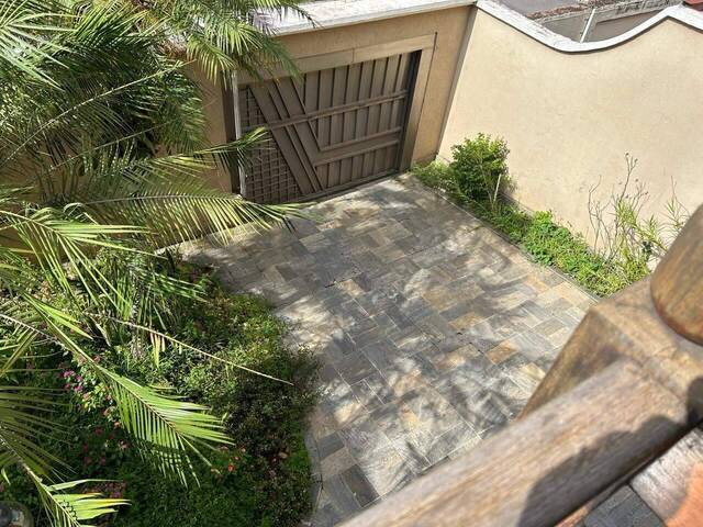 #2005 - Casa para Venda em Belo Horizonte - MG - 3