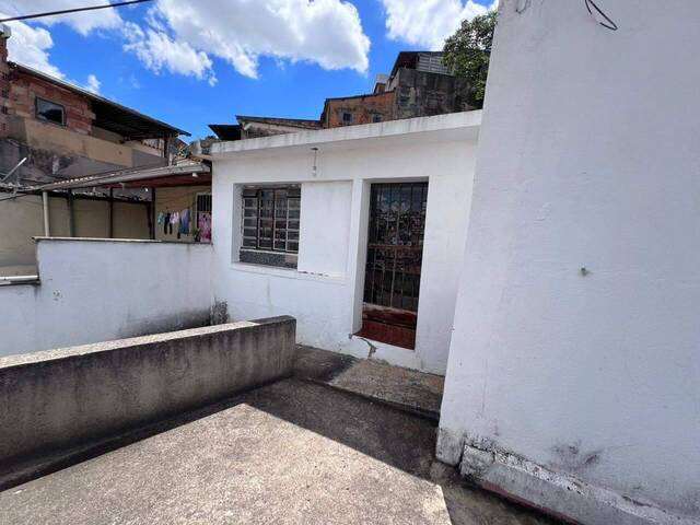 #1944 - Casa para Venda em Belo Horizonte - MG - 2