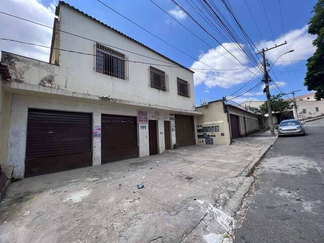 Venda em Cachoeirinha - Belo Horizonte