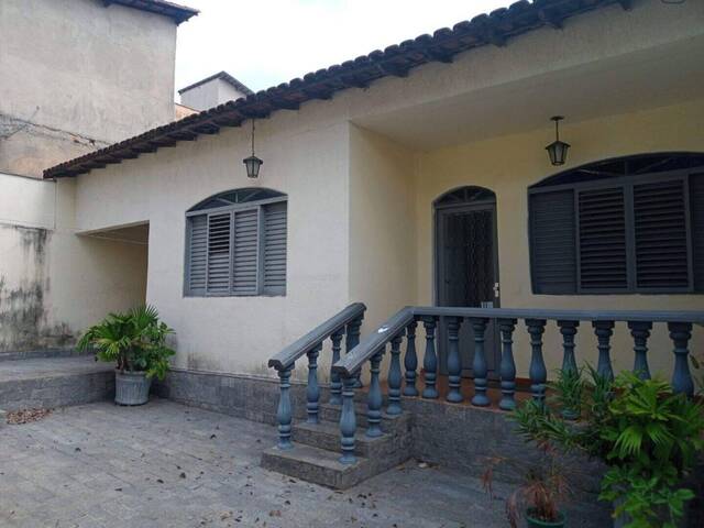 #675 - Casa para Venda em Belo Horizonte - MG - 2