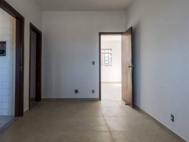 #667 - Apartamento para Venda em Belo Horizonte - MG - 3