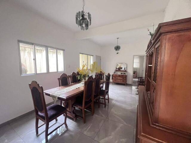 Casa para Venda em Belo Horizonte - 4