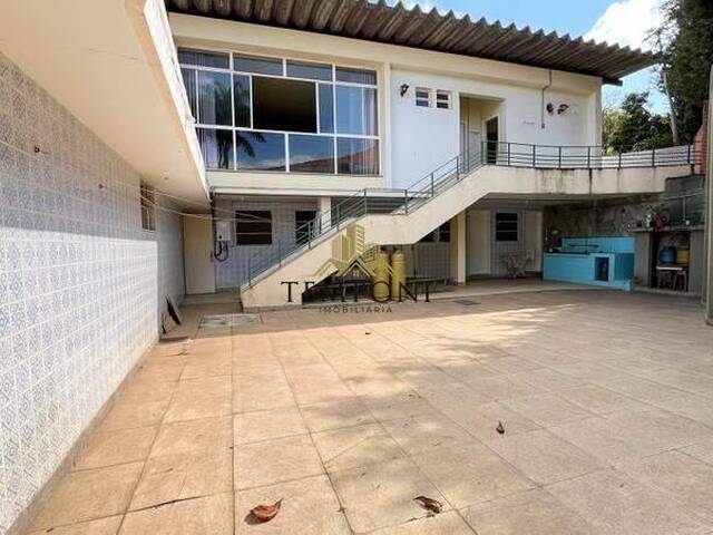 Casa para Venda em Belo Horizonte - 2