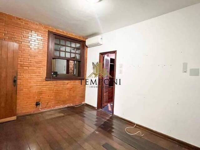 Casa para Venda em Belo Horizonte - 2