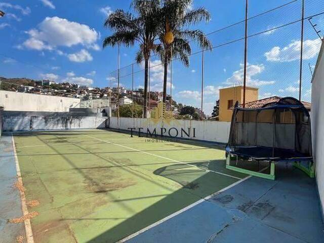 Casa para Venda em Belo Horizonte - 2