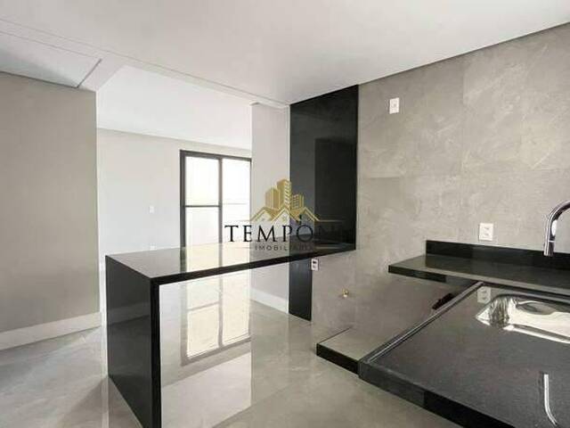 Apartamento para Venda em Belo Horizonte - 2