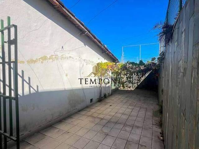 Casa para Venda em Belo Horizonte - 2